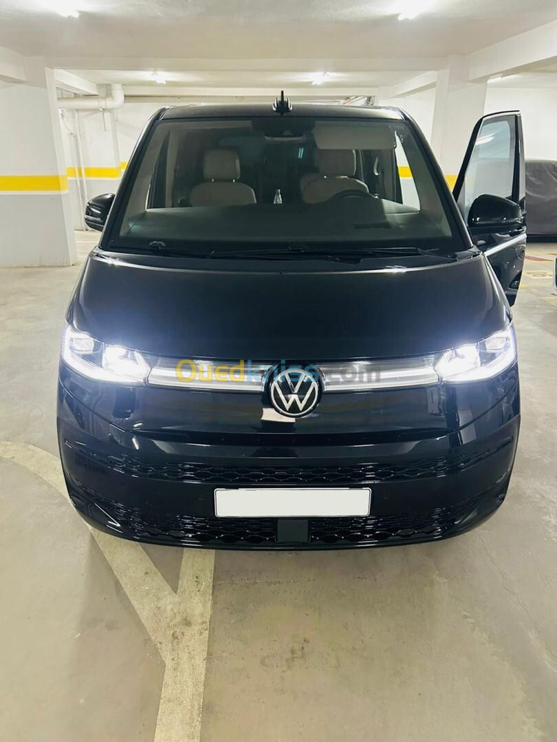 Volkswagen Multivan 2023 Van