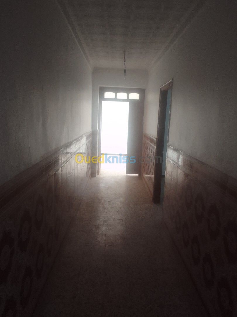 Location Niveau De Villa F3 Alger Draria