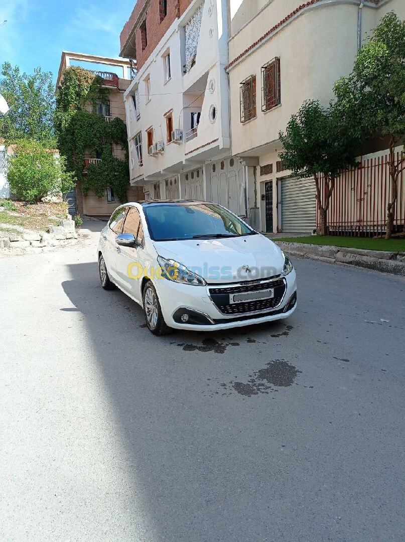 Peugeot 208 2020 Allure Facelift