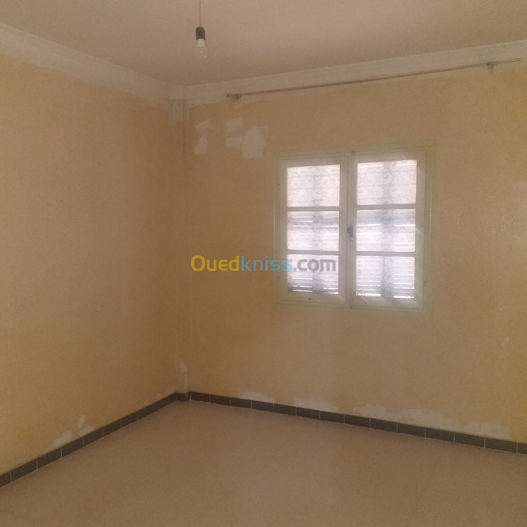 Vente Appartement F03 Annaba Annaba