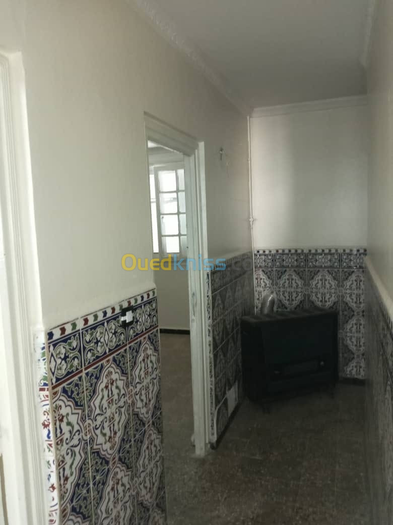 Vente Appartement F05 Annaba Annaba