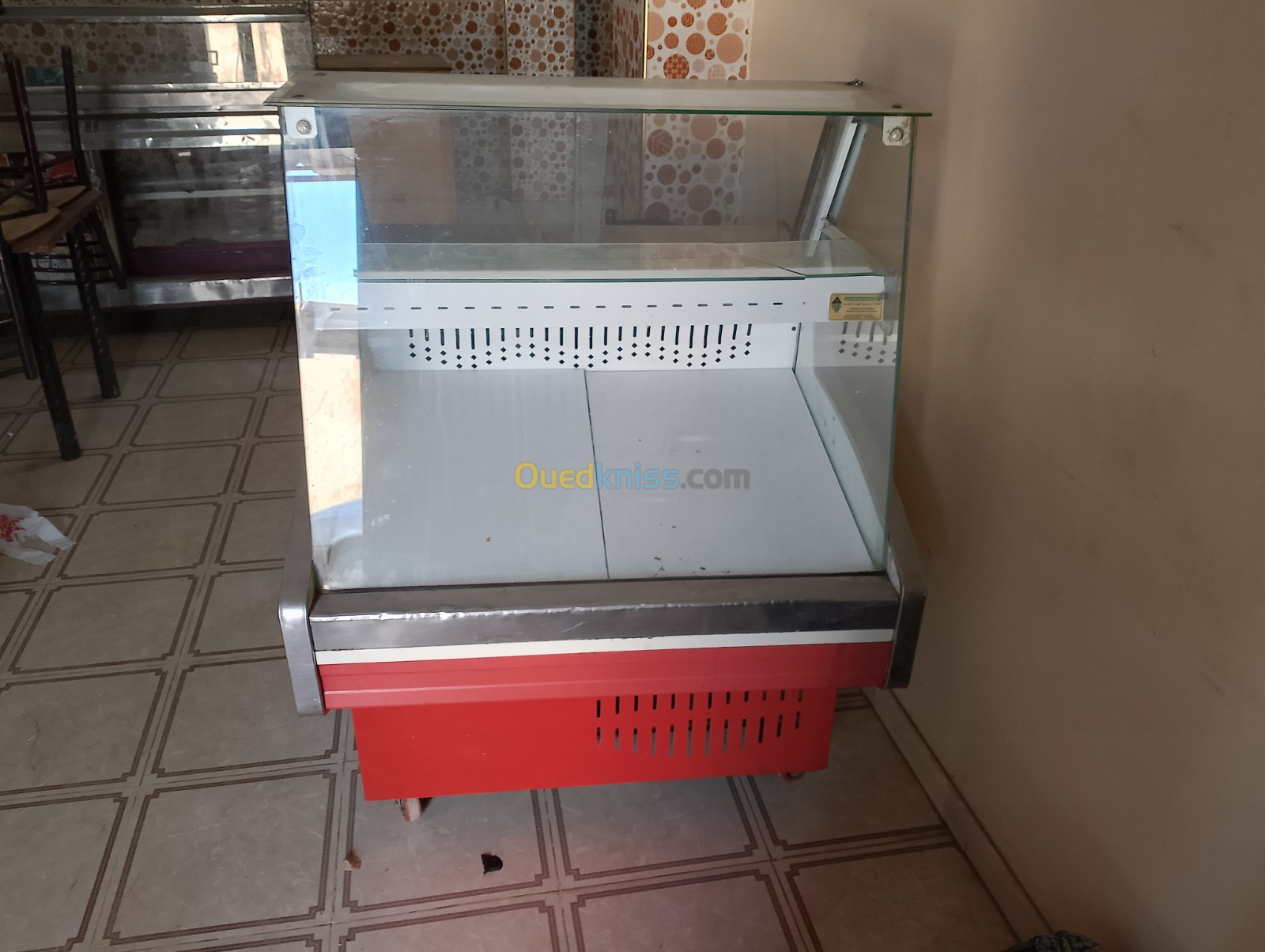 Frigo présentoirs 