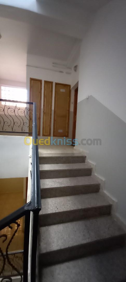 Vente Appartement F3 Relizane Oued rhiou