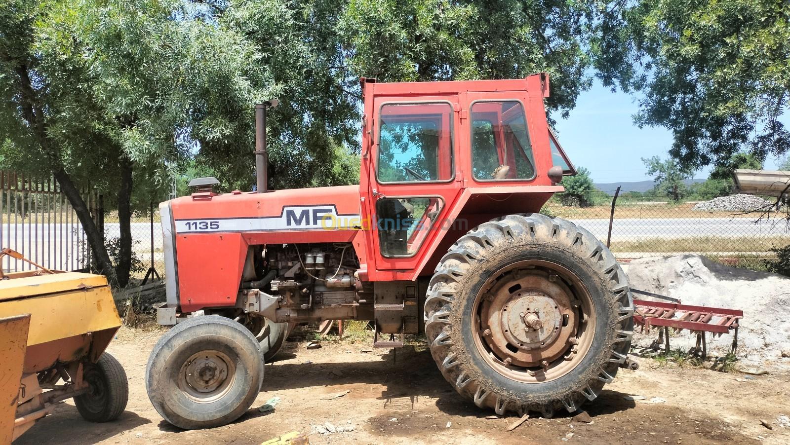 1135 Massey Ferguson 