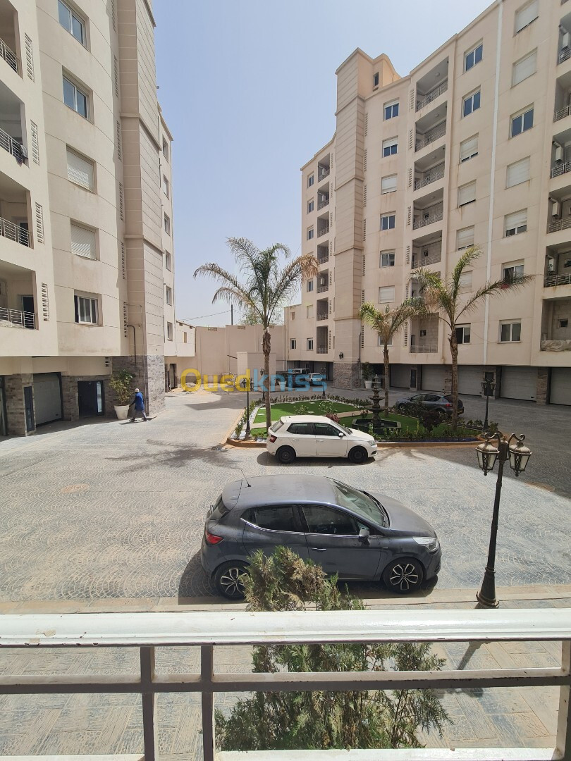 Location Appartement F4 Alger Birkhadem