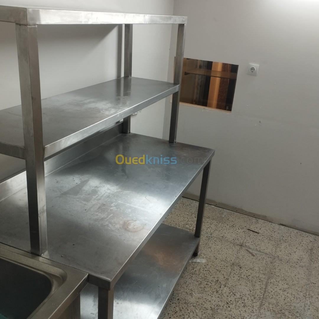 Table de travail inox avec système plat a 2 niveaux 