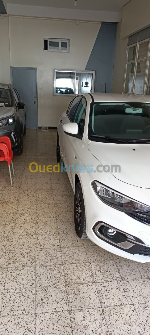 Fiat Fiat Tipo 2024 Urban ples