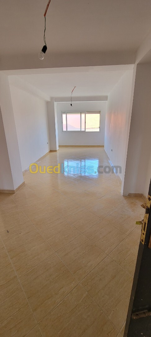 Vente Appartement F3 Tizi Ouzou Azeffoun