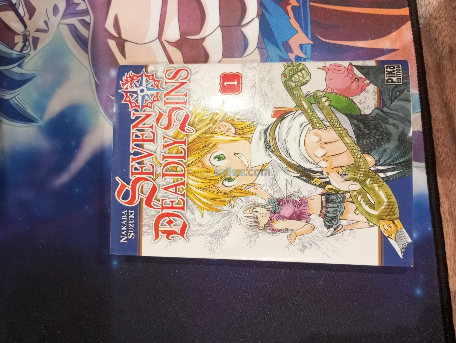 4 mangas à vendre, tome 1 de seven deadly sins, tome 2 et 3 de fairy tail, tome 1 de demon slayer .