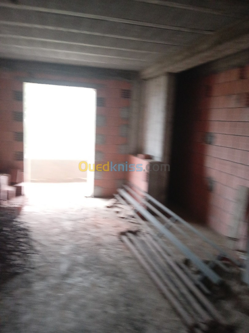 Vente Appartement F3 Tizi Ouzou Azeffoun