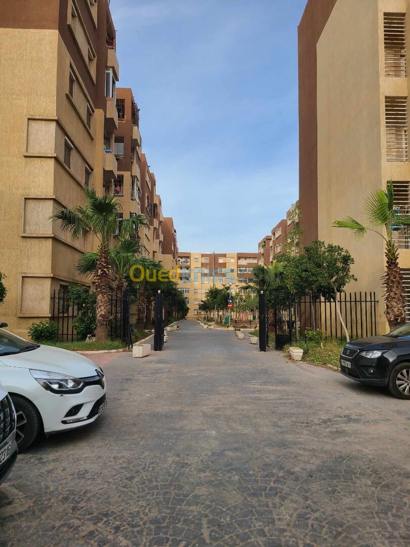 Vente Appartement F4 Alger Bordj el bahri