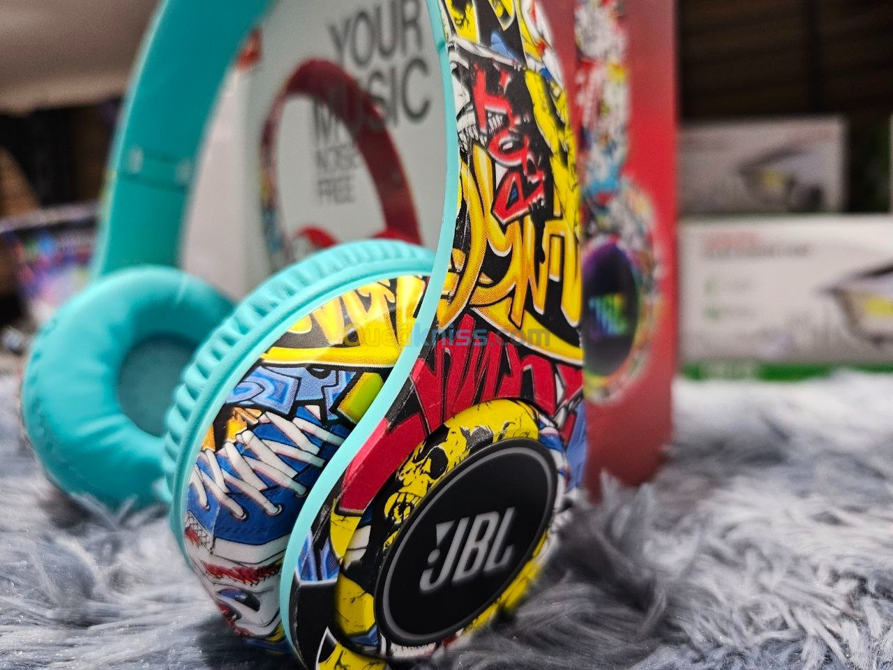 Casque sans fil JBL Graffiti Pure Bass Jb93