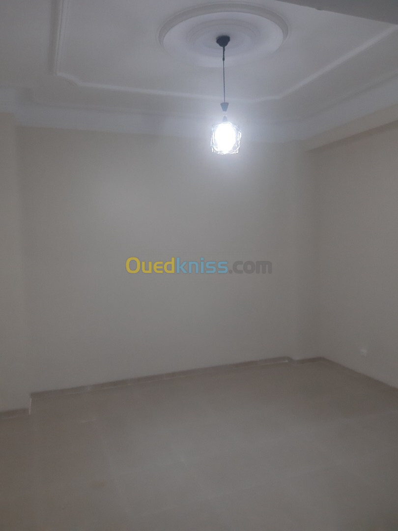 Vente Appartement F2 Alger Hydra