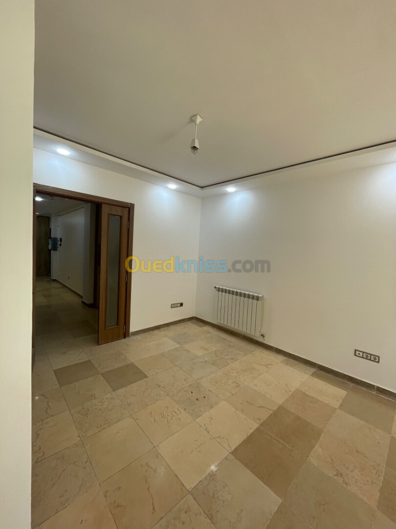 Location Appartement F4 Alger Dely brahim