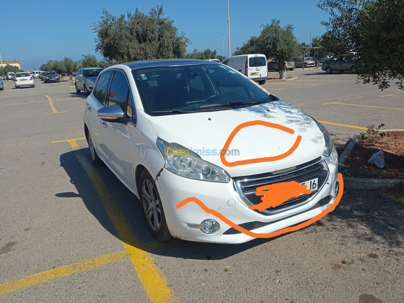 Peugeot 208 2015 208