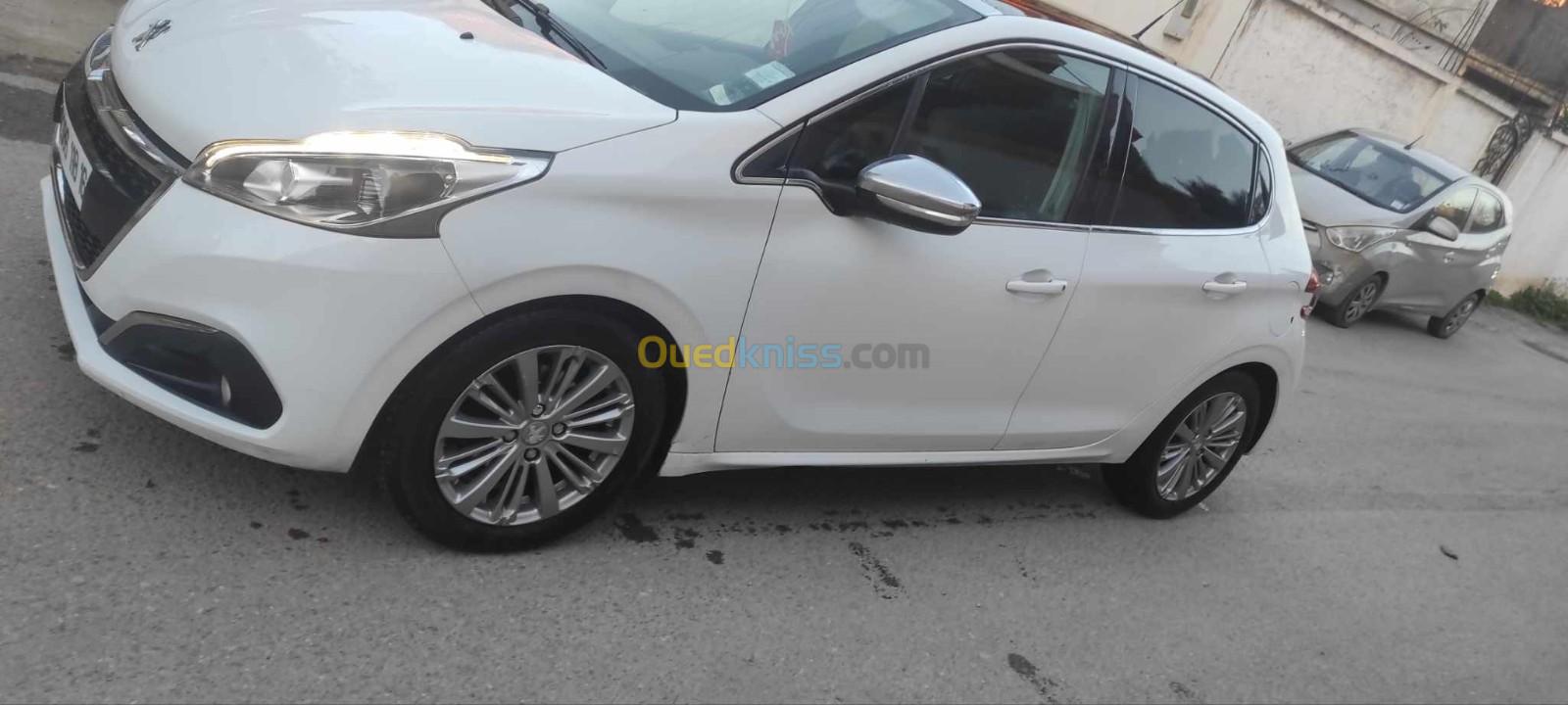 Peugeot 208 2018 208