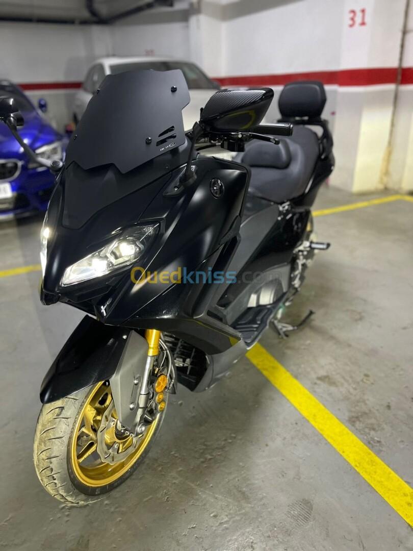 Yamaha Tmax 2023