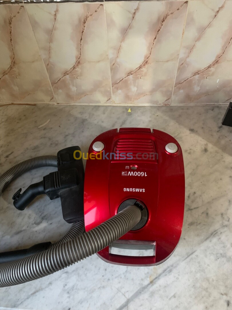 Aspirateur 1600W Samsung 