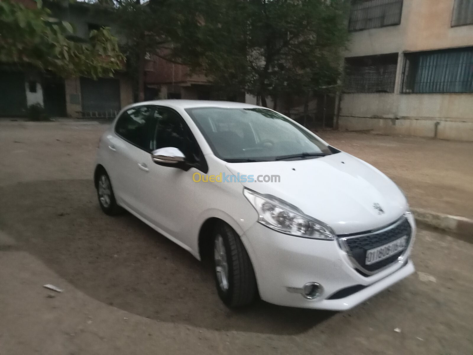 Peugeot 208 2016 