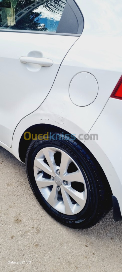 Kia Rio 5 portes 2013 Pop