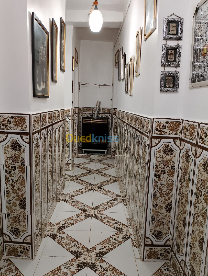 Cherche achat Appartement F3 Annaba El bouni