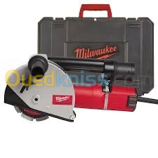 Rainureuse WCE 30 1500W 125m marque Milwaukee