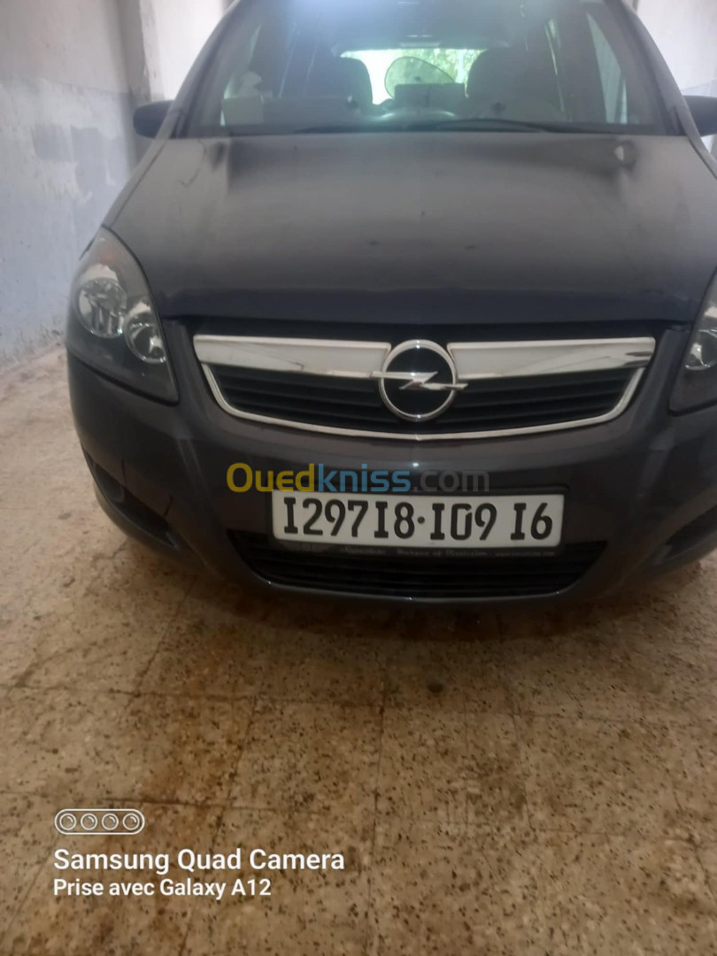 Opel Zafira 2009 