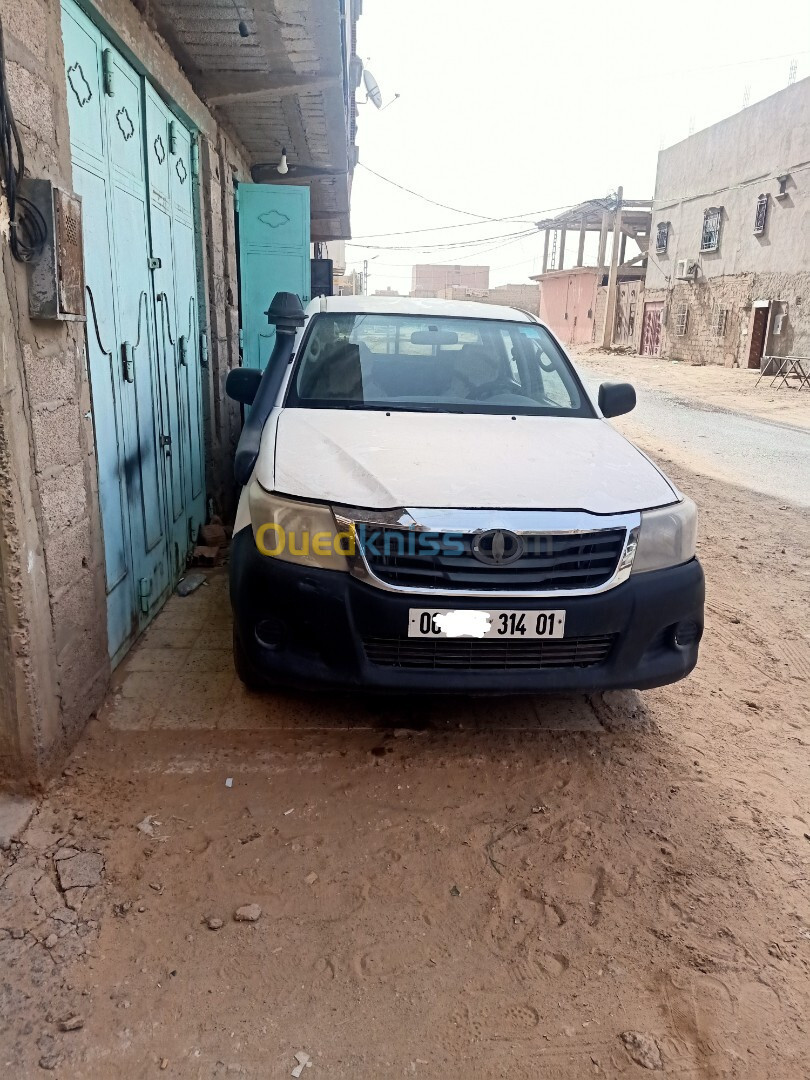 Toyota Hilux 2014 LEGEND DC 4x2