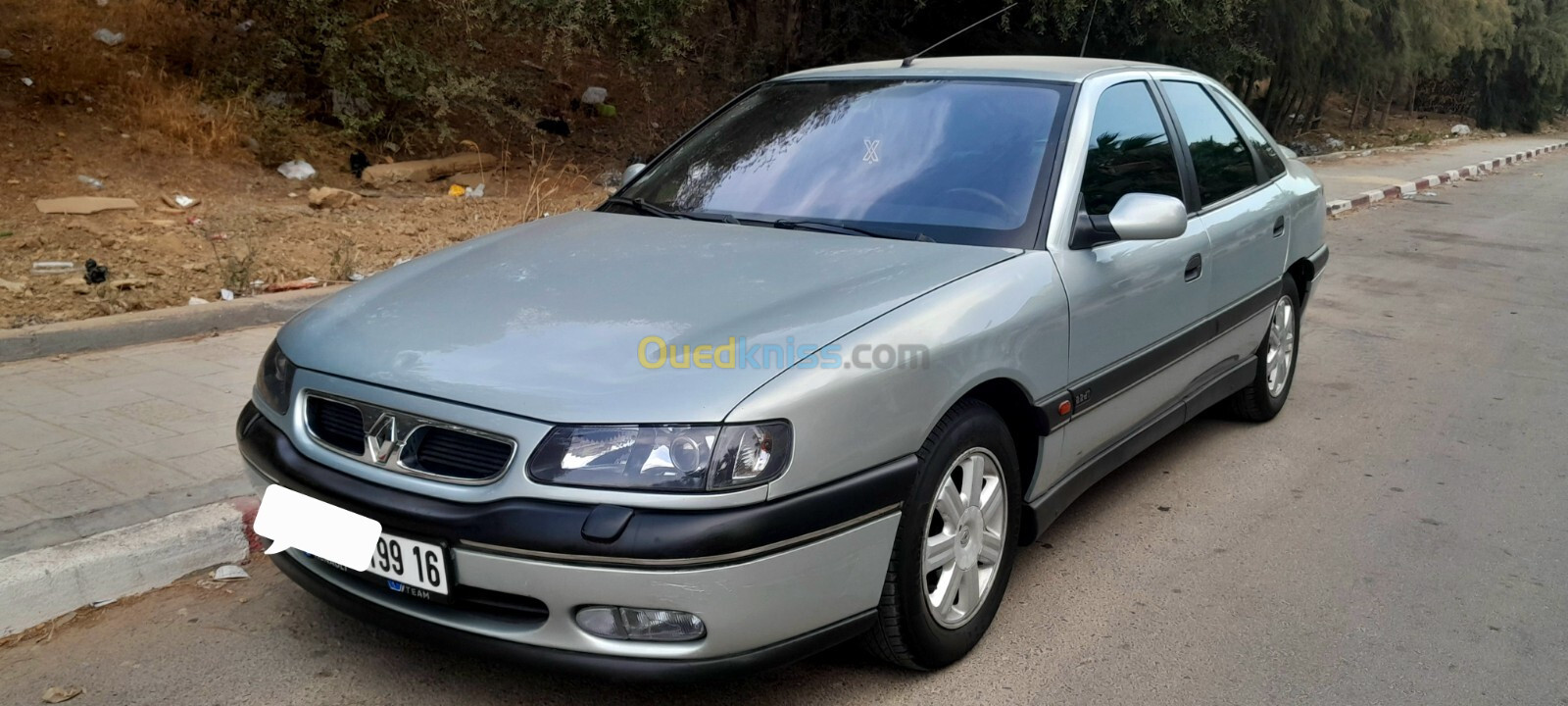 Renault Laguna 1 1999 Inisiale Paris