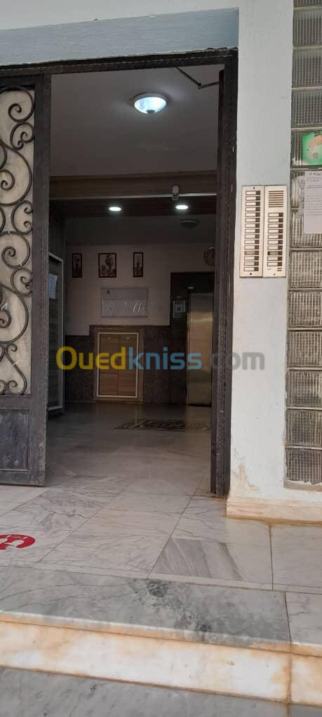 Location Appartement F3 Tipaza Bou ismail