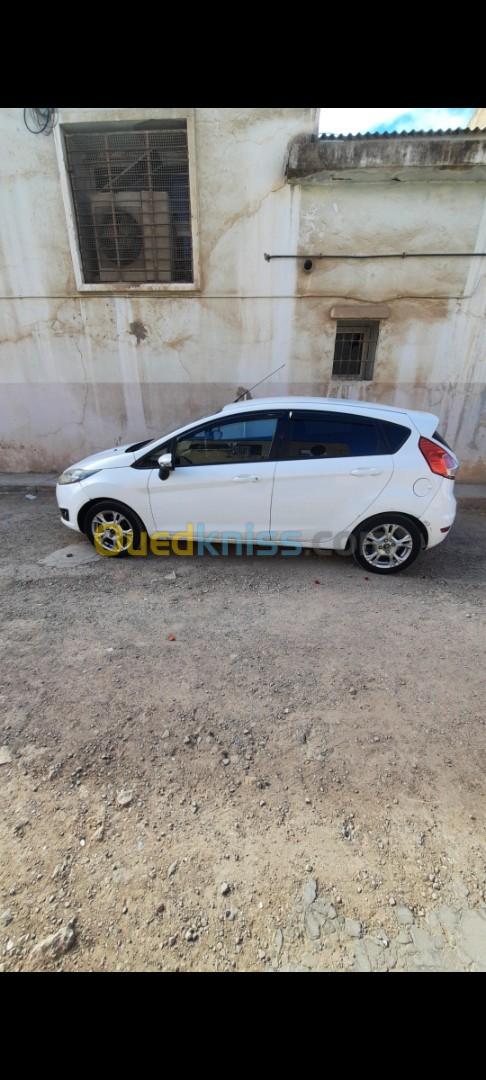 Ford Fiesta 2014 Trend Look