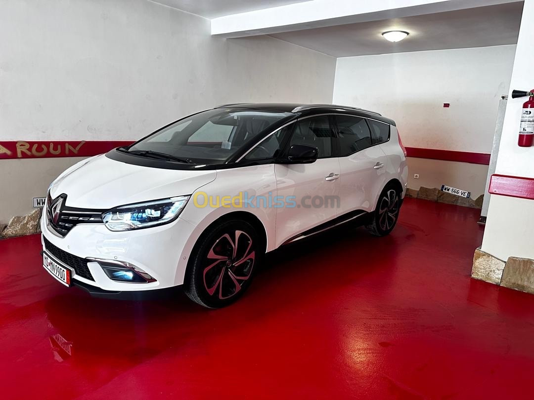 Renault Grand Scenic 2023 Executive