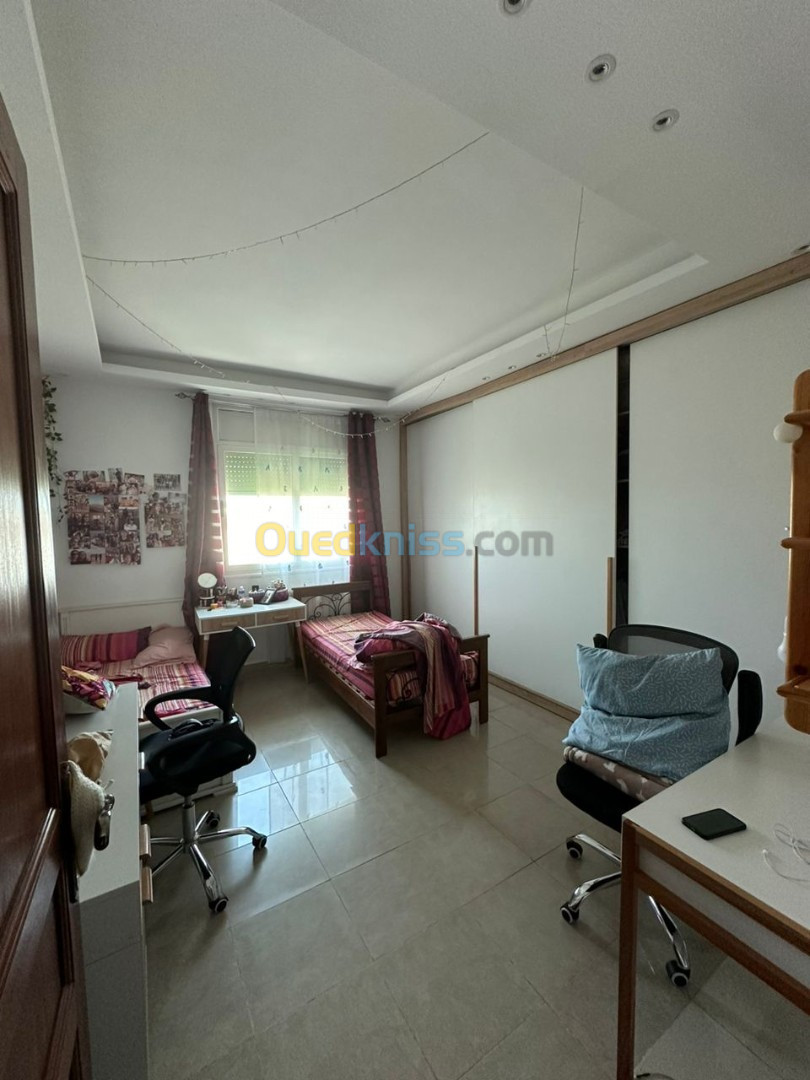 Location Appartement F4 Alger Cheraga