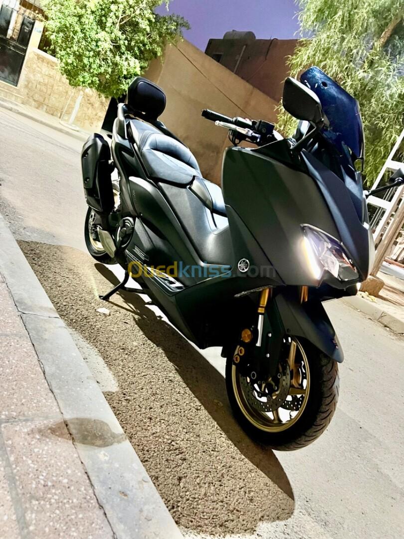 Yamaha Tmax 560 2022