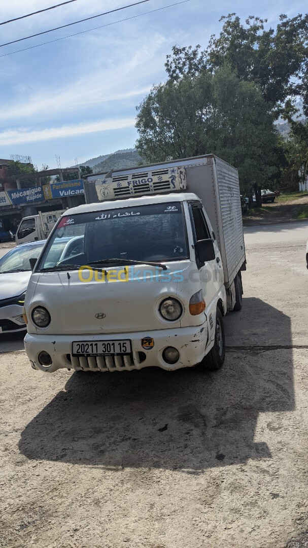 Hyundai H100 2001