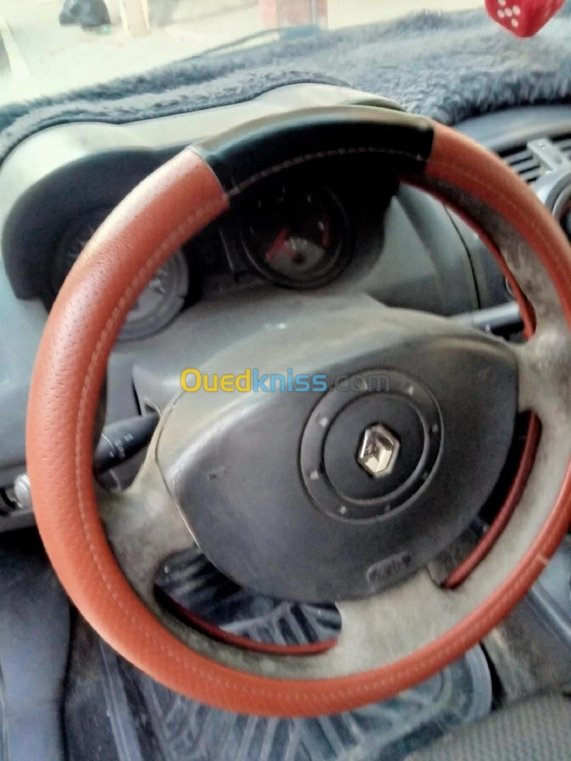 Renault Megane 2 2004 متور 1.9 سامبل