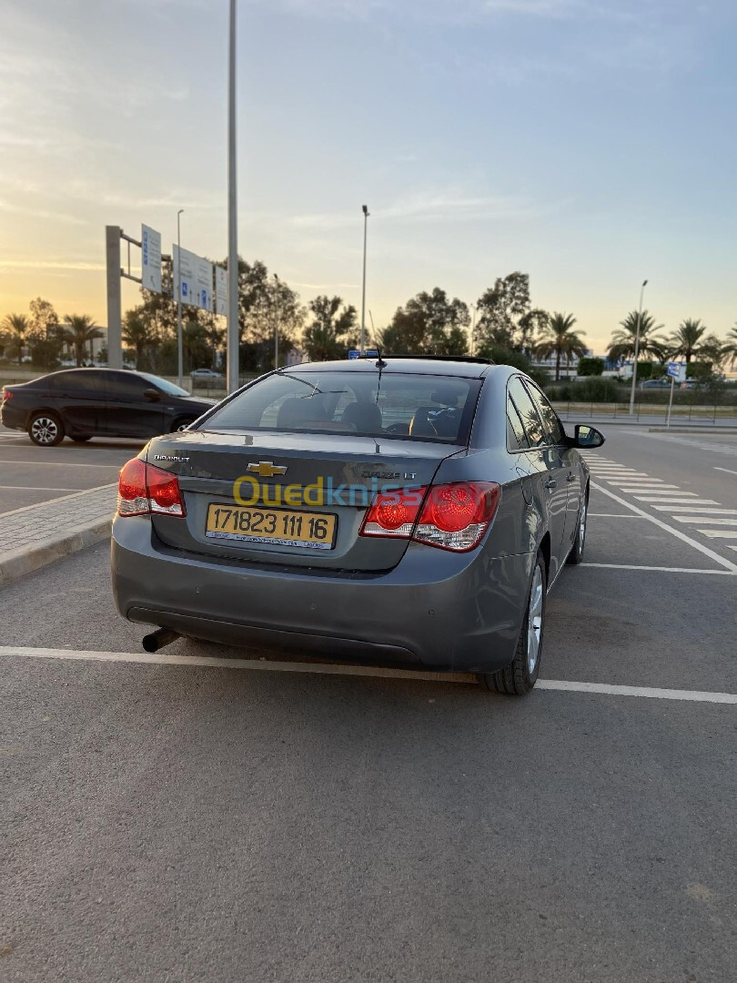 Chevrolet Cruze 2011 LT