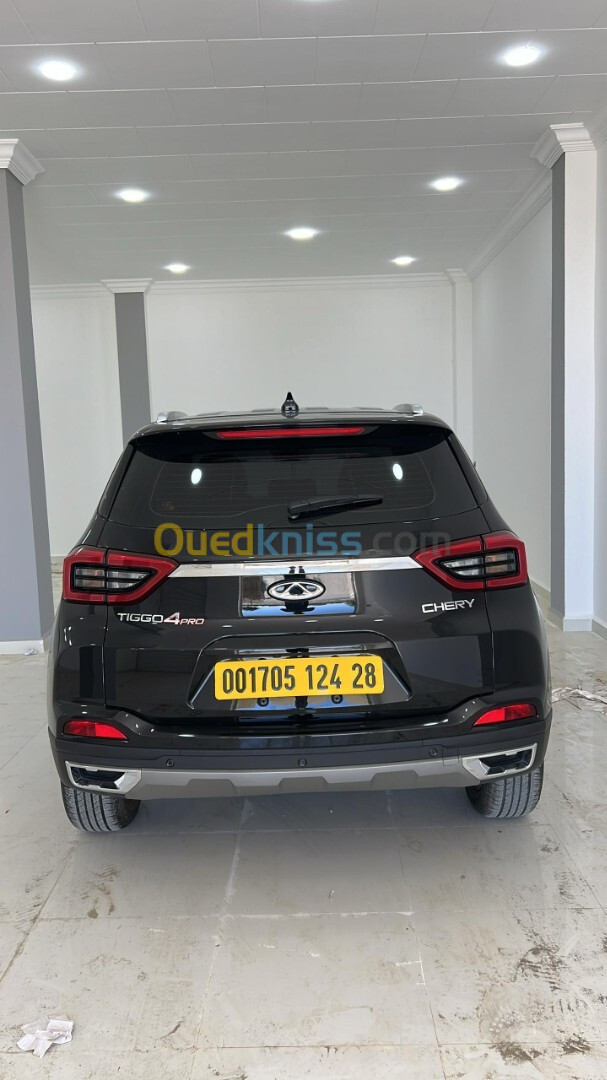 Chery Tiggo 4 luxury 2024 