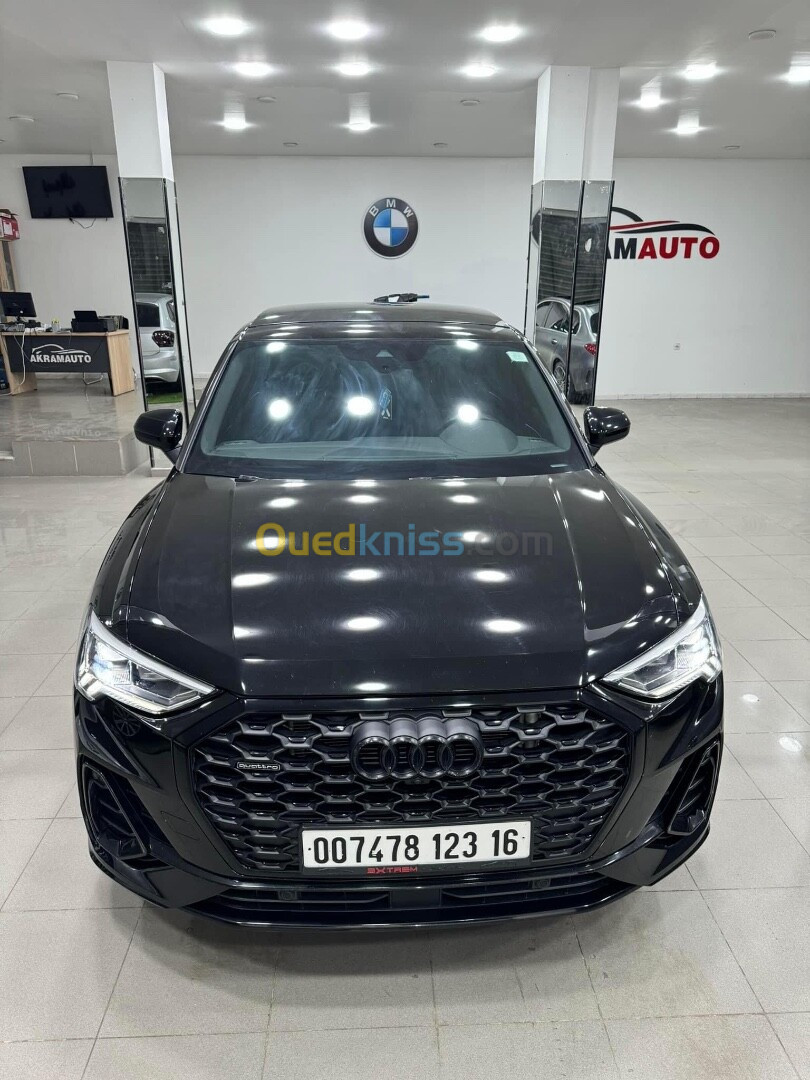 Audi Q3 2023 Q3