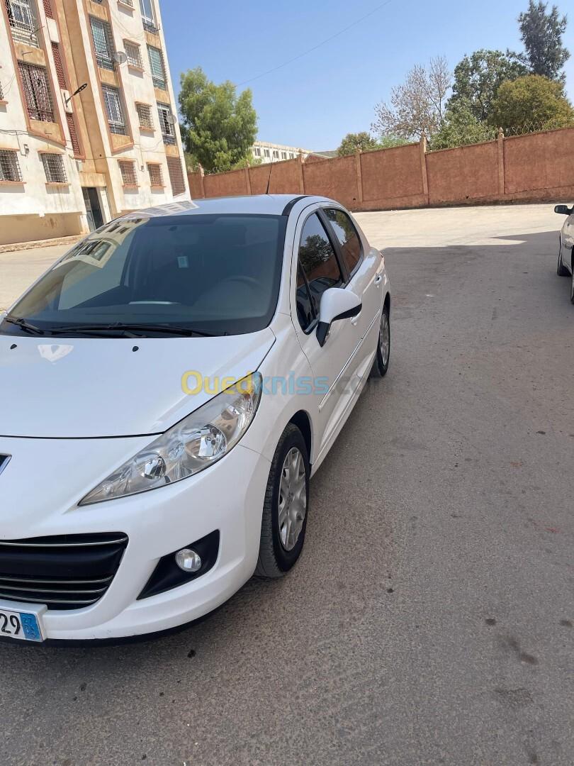 Peugeot 207 plus 2013 207 plus