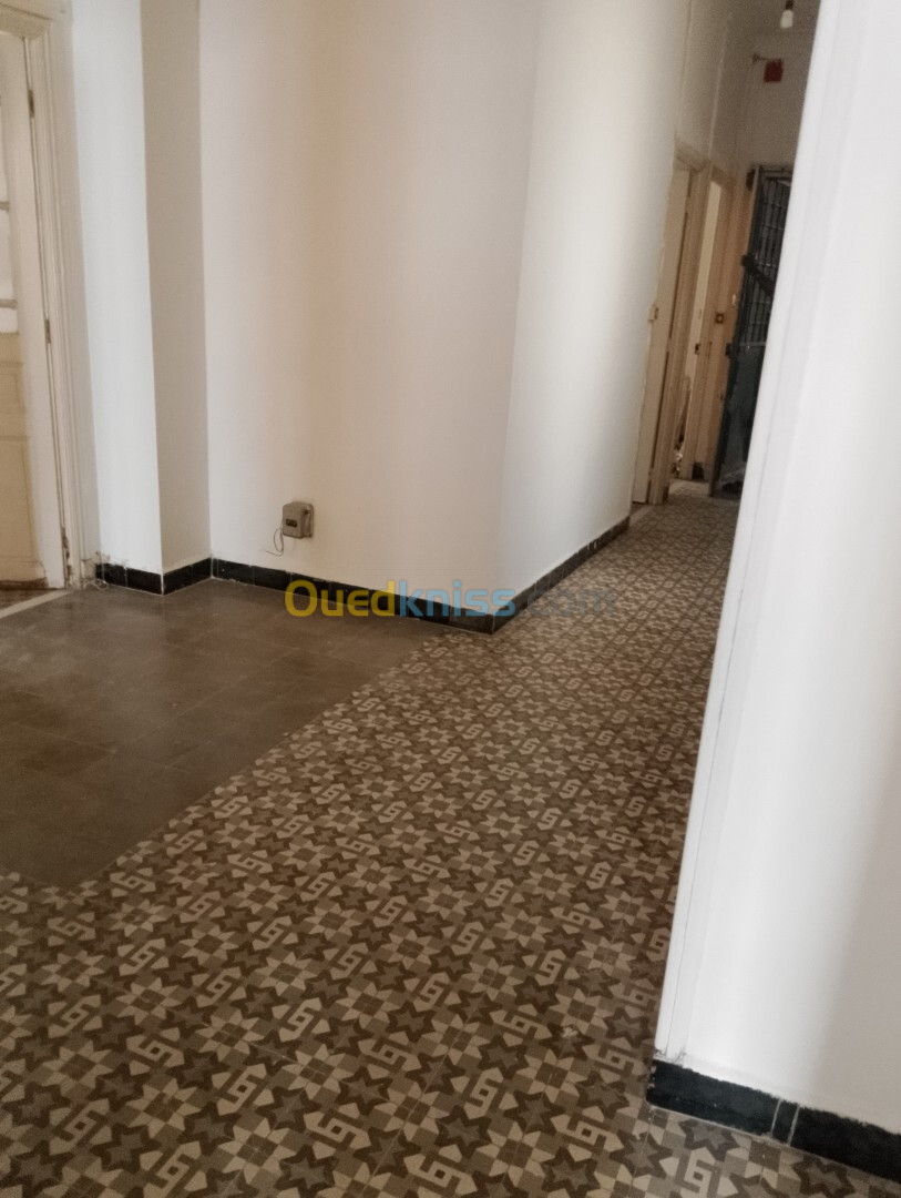 Vente Appartement F4 Alger Alger centre