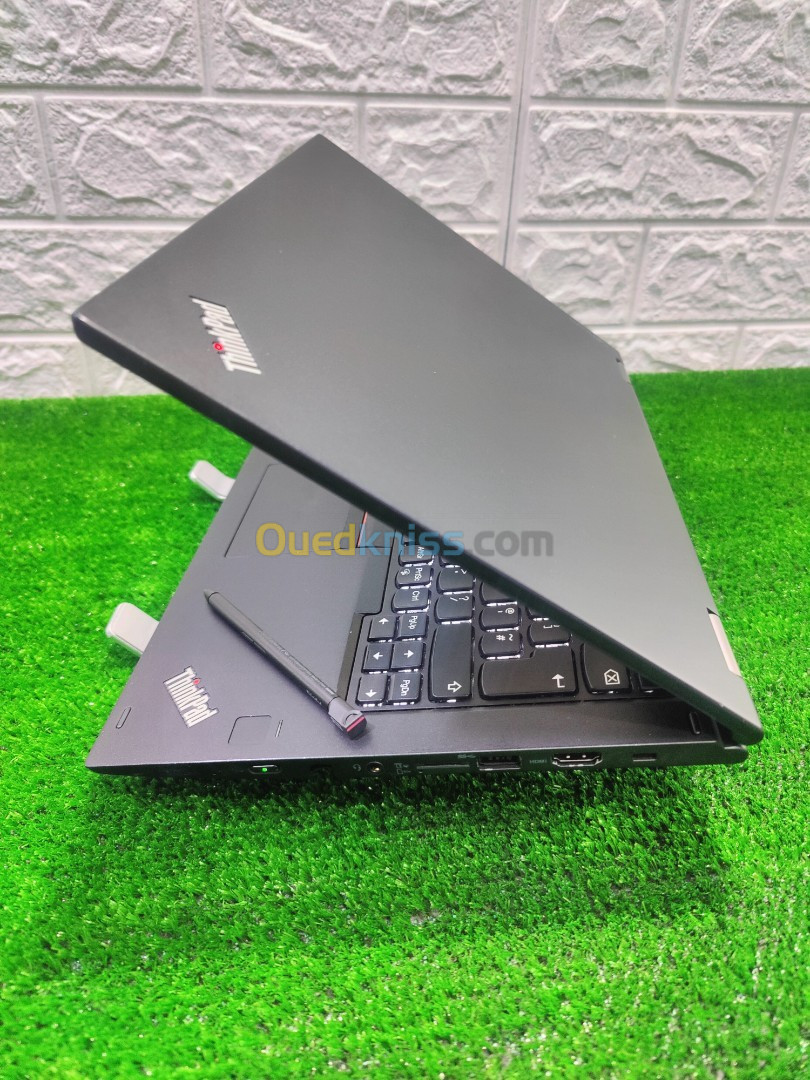 **VENDU** LENOVO THINKPAD YOGA 370 X360 AVEC STYLET