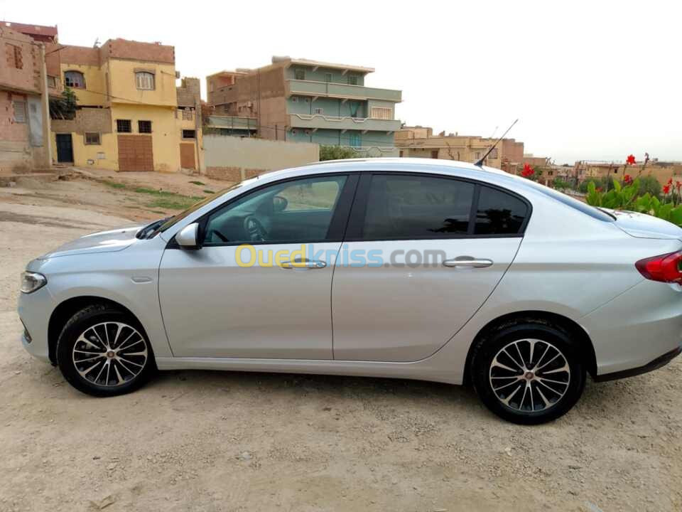 Fiat tipo 2023 city+