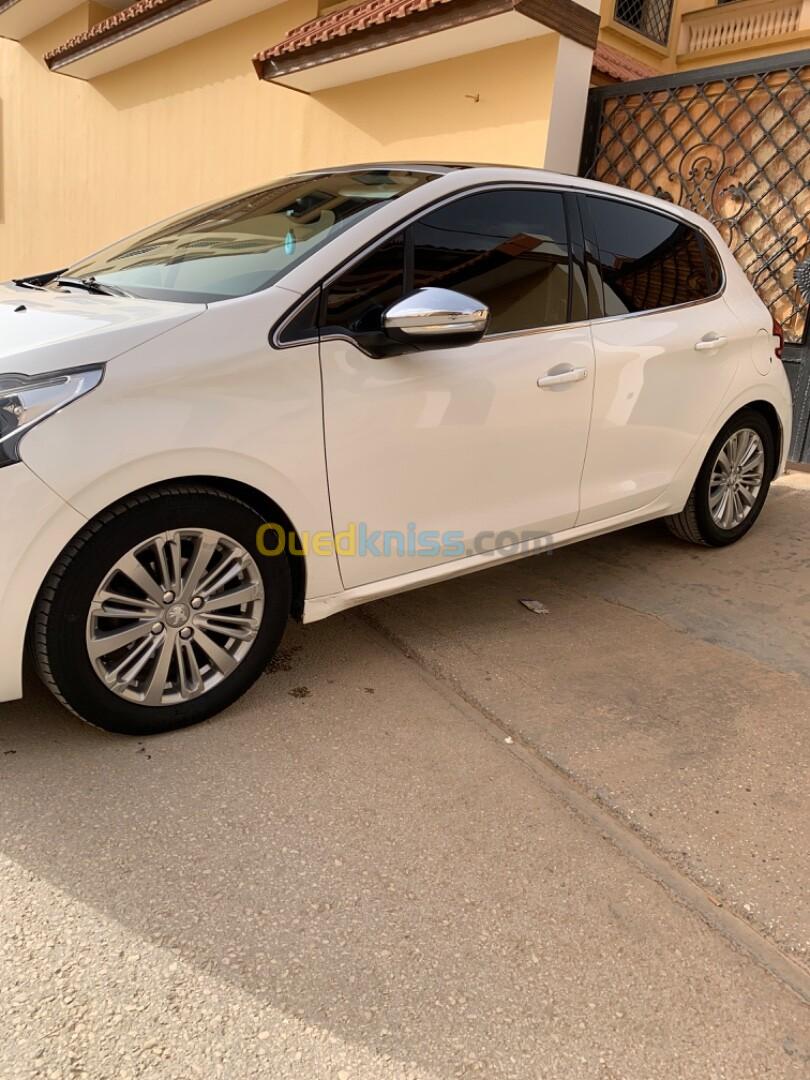 Peugeot 208 2018 Allure Facelift