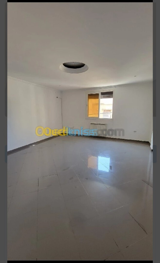 Location Appartement F4 Alger Cheraga