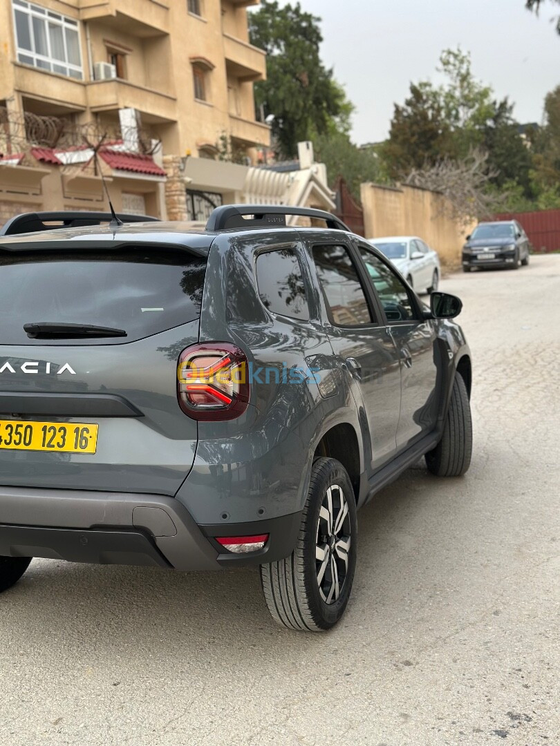 Dacia Duster 2023 