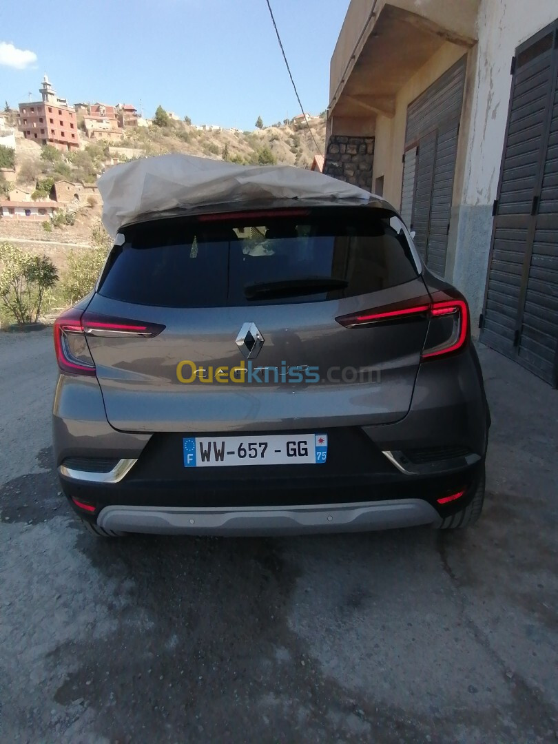 Renault Captur 2023 