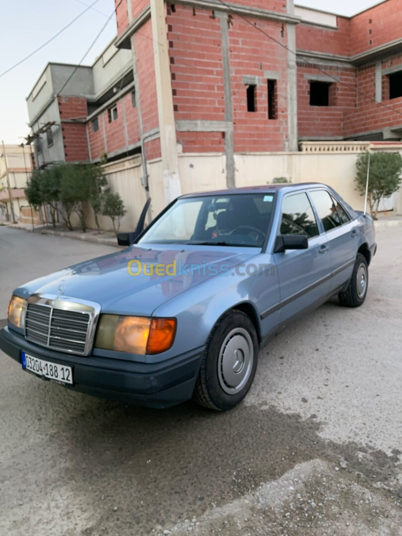 Mercedes Classe 300 D 1988 