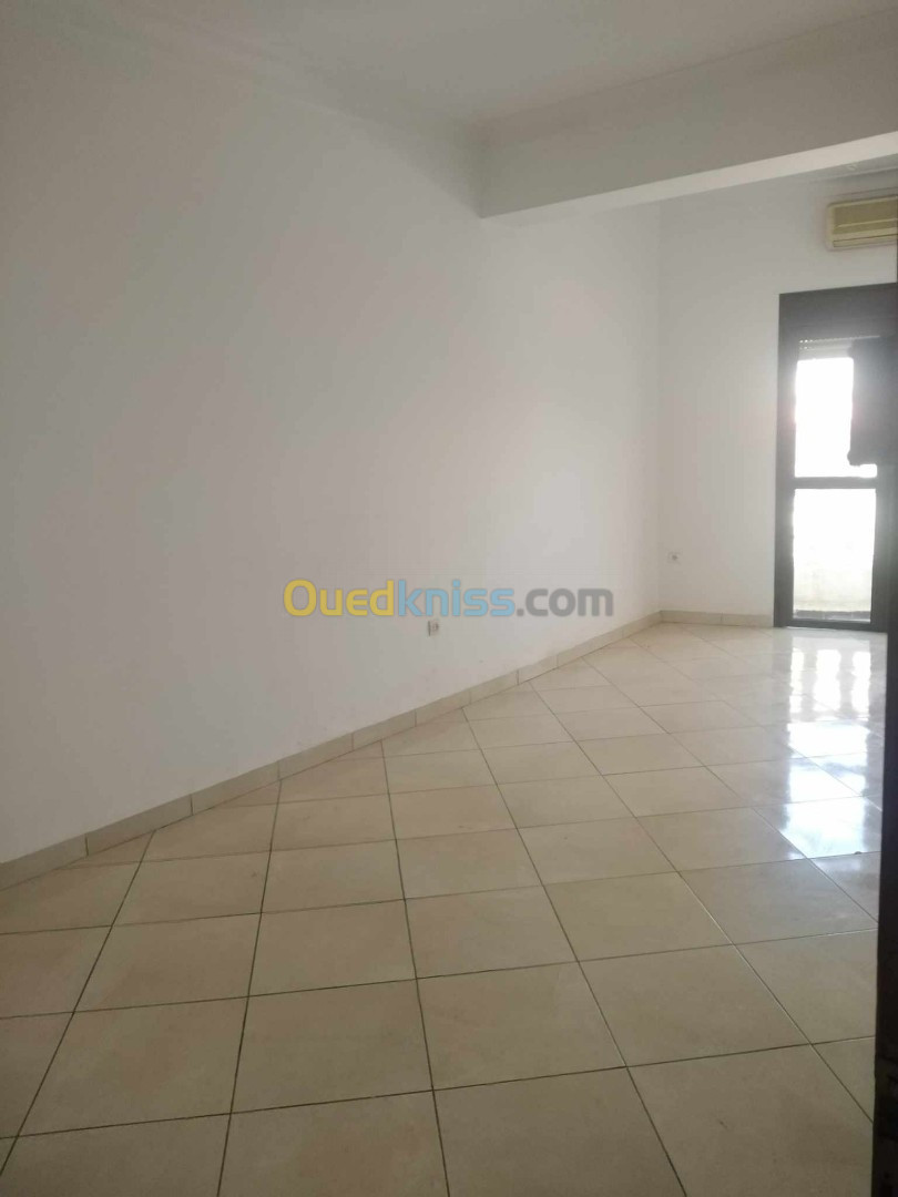 Location Niveau De Villa F3 Alger Cheraga