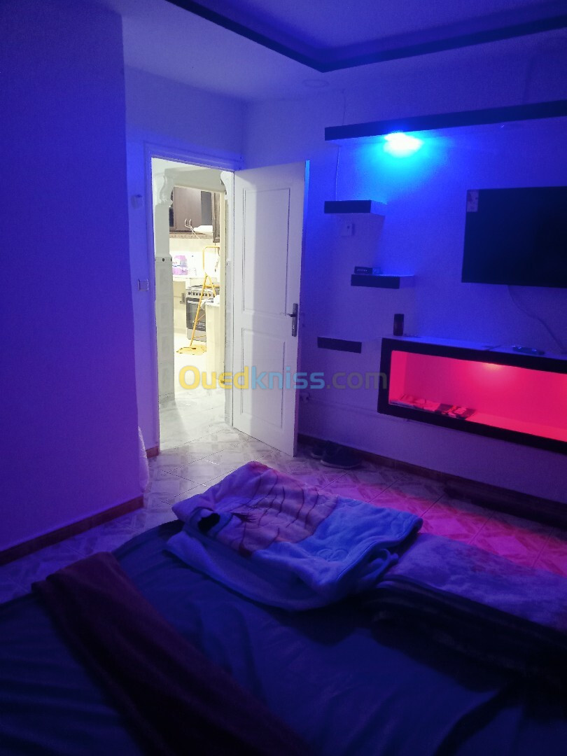 Location vacances Appartement F3 Alger Bab ezzouar